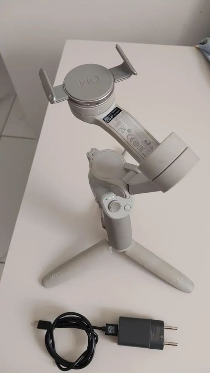 Estabilizador DJI Osmo Mobile 4 SE - Foto 3