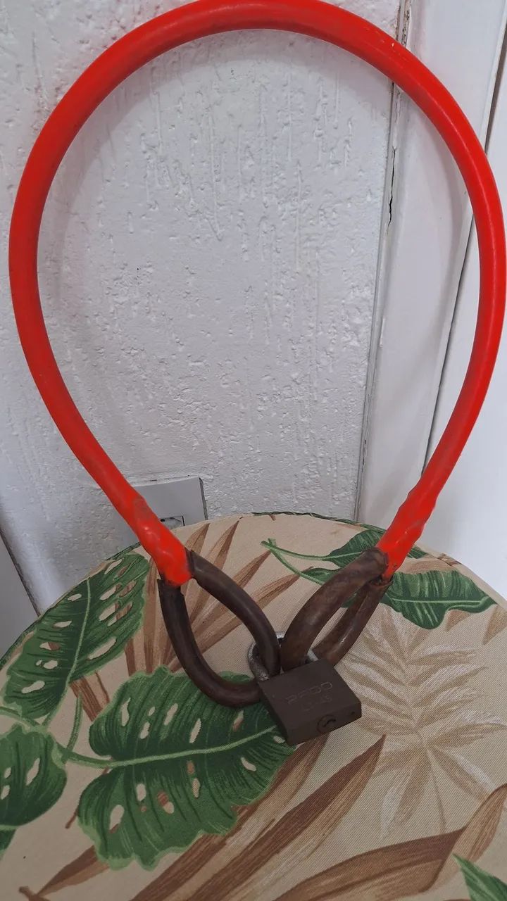 Cadeado de Bicicleta +trava - Foto 2