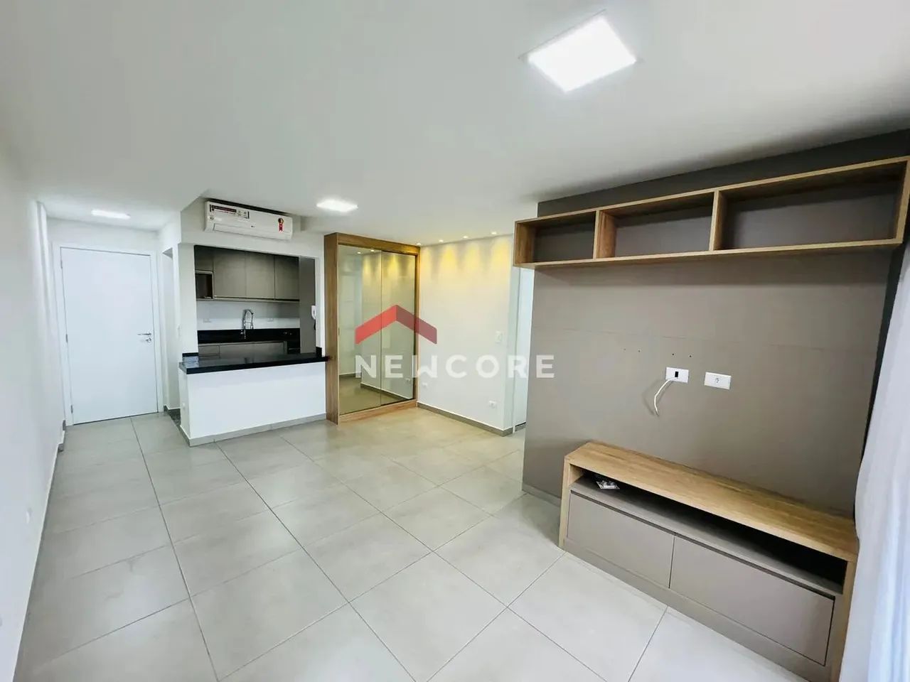 Apartamento em Rua Pioneiro Waldemar Lingiardi - Jardim Cerro Azul - Maringá/PR - Foto 3