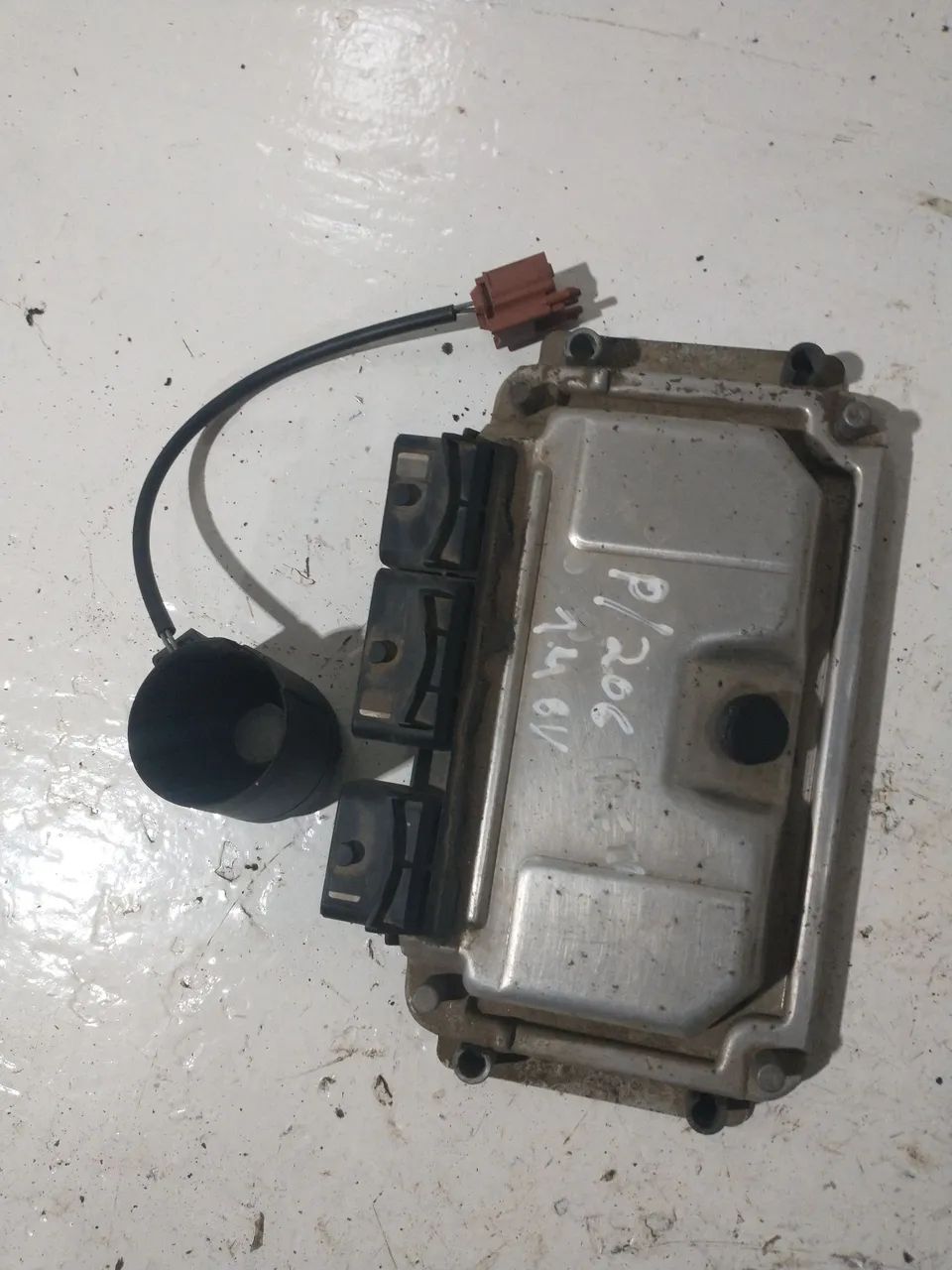 Módulo code Peugeot 206 1.4 flex 2005 - Foto 3