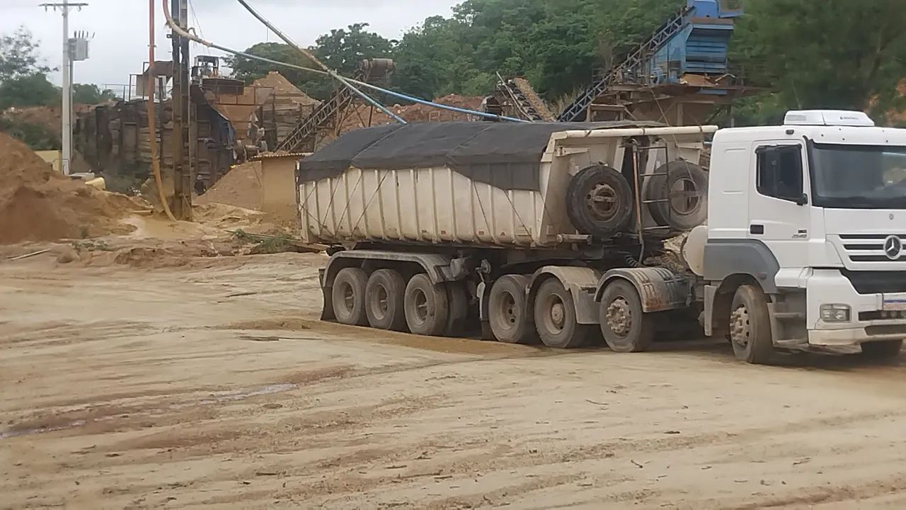 Caçamba 3 eixos- Excelente estado! - Foto 7