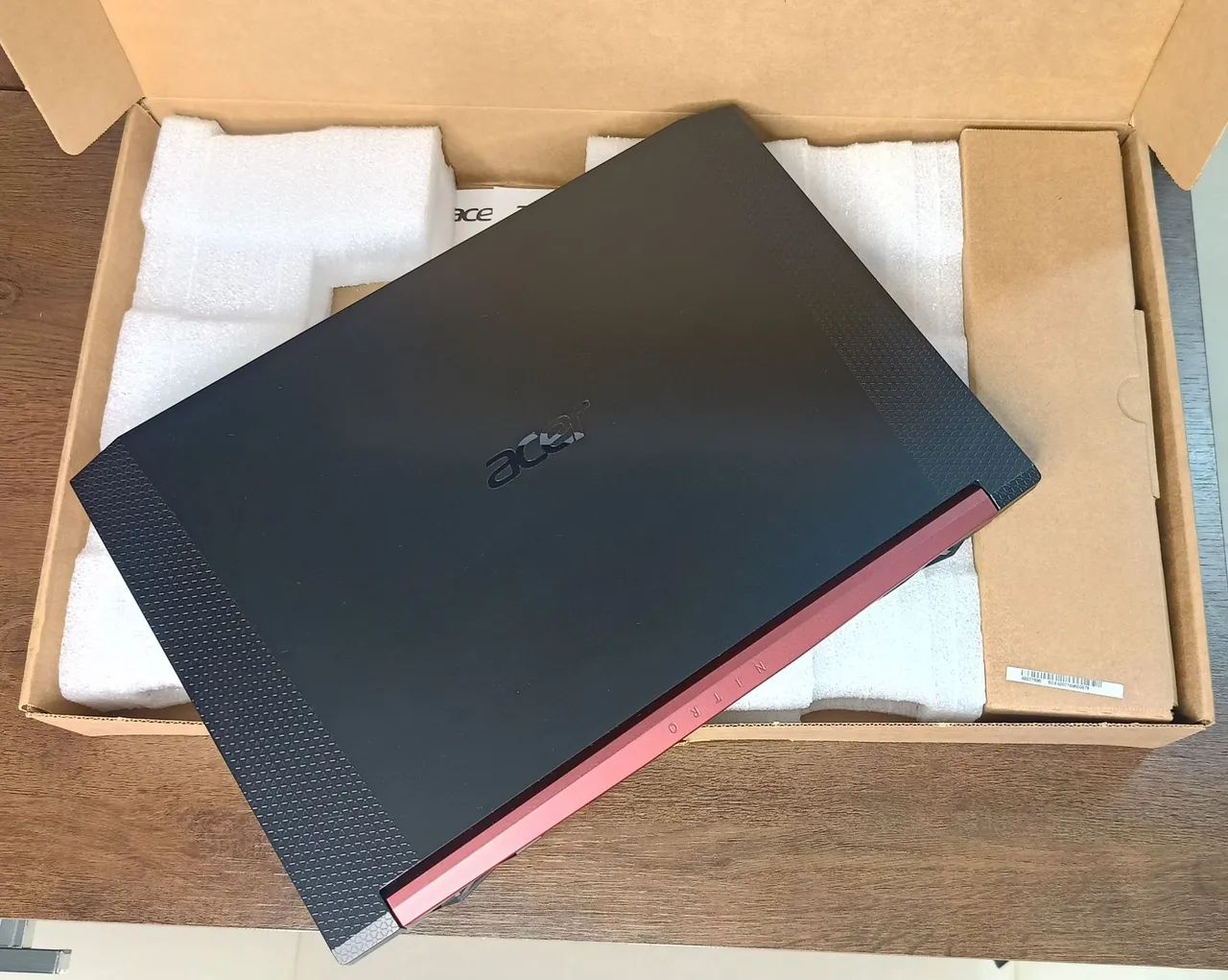 Not Acer Nitro 5, Novin,Ac Cart, i5H, GTX 1650 4GB,16GB,SSD Nvme 256+HD 1Tb, Wi-Fi 5GHz - Foto 2