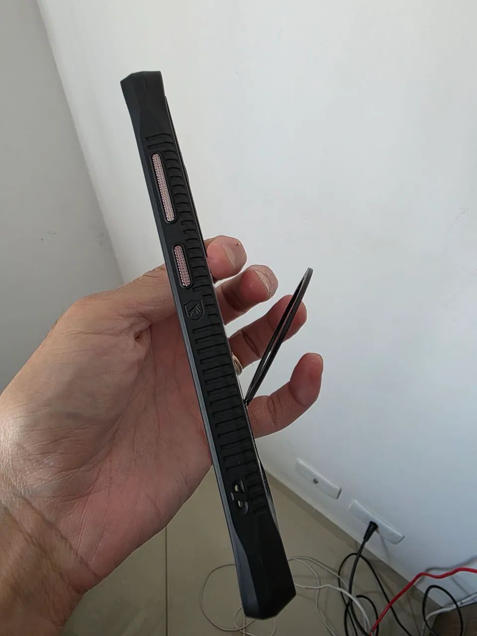 Capa S25 Ultra Gshield Raptor Praticamente Nova - Foto 2