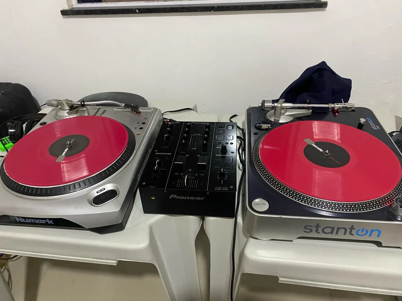 SetUP Dj Completo- toca discos e mixador.