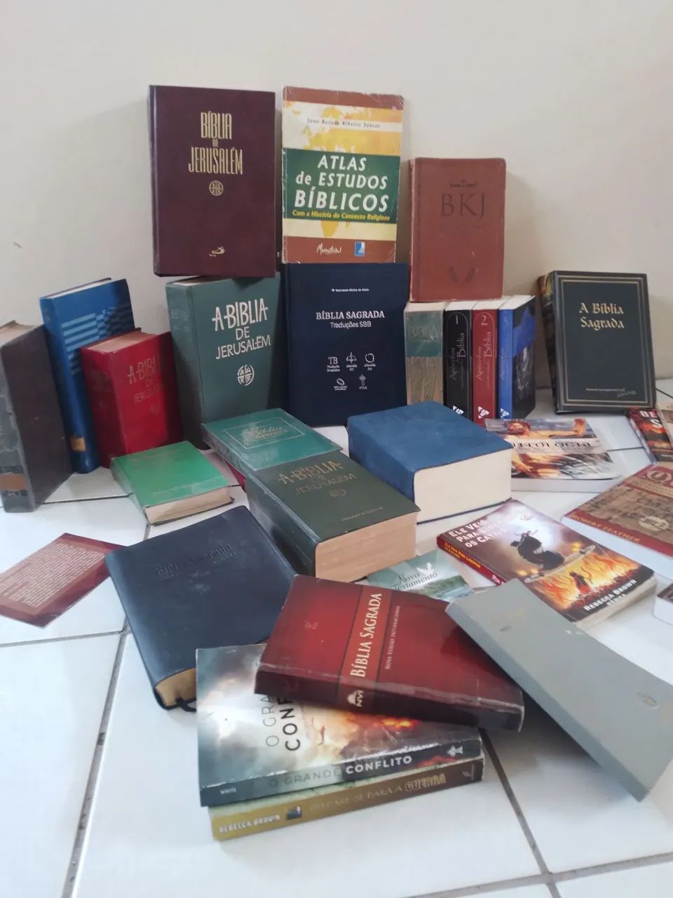 Livros de Bíblia e Religião - Variados