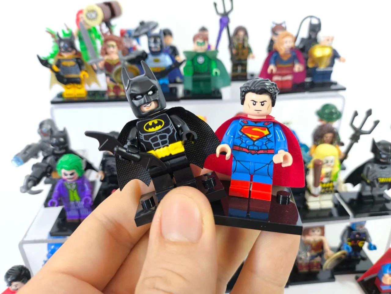 Miniaturas estilo LEGO DC