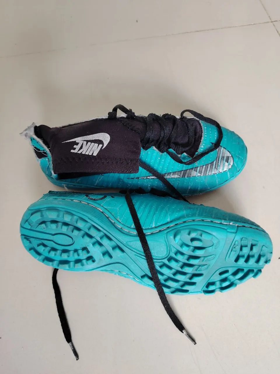 Chuteira Original Nike Society - Tamanho 35/36
