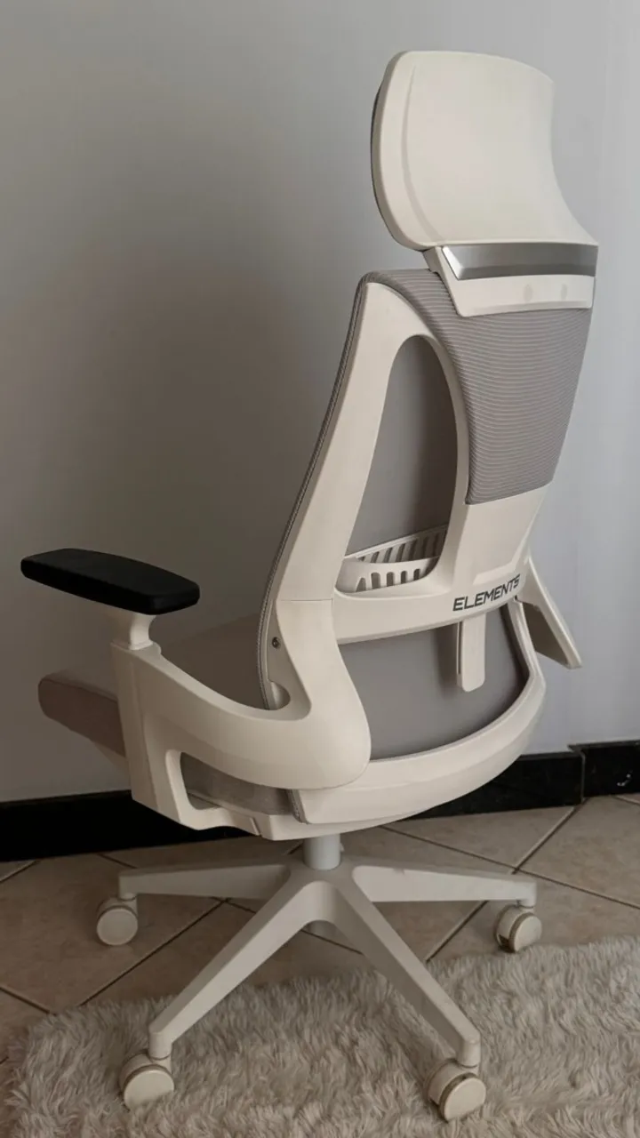 Cadeira Ergonômica Elements Helene Branca e Cinza