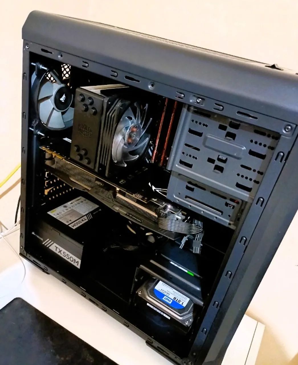 PC Gamer i5 8600K / GTX 1070 Ti Asus ROG, 16 GB de RAM - 1 TB de Memoria - Foto 2