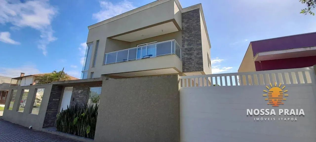 Sobrado de esquina com piscina à venda, 456 m² por R$ 2.600.000 - Itapema do Sai II - Itap - Foto 3