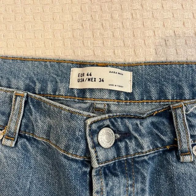 Bermuda jeans Masculina ZARA original  - Foto 2