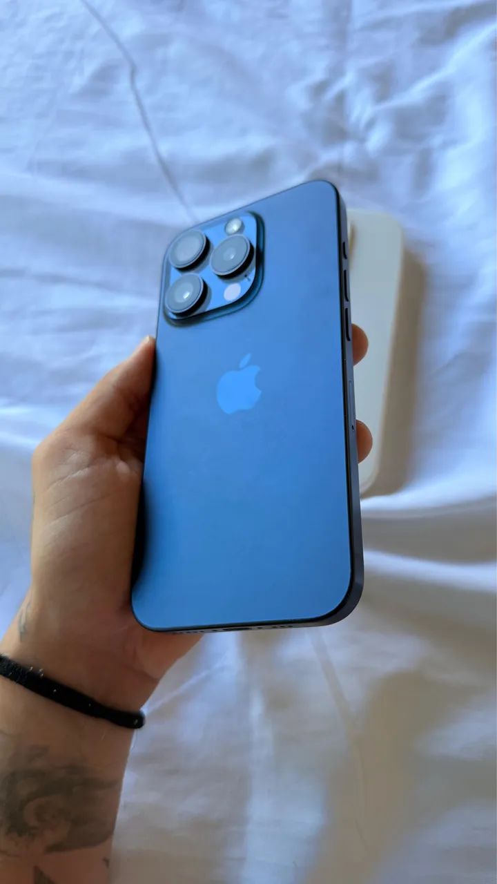 iPhone 15 pro azul 128gb - Celulares e Smartphones - Ondina