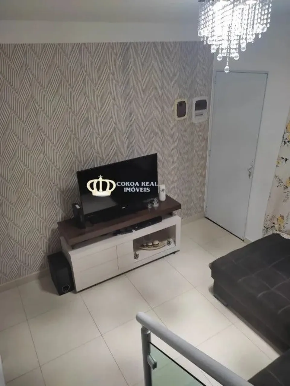 SOBRADO EM COND FECHADO COM 2 QUARTOS 2 VGS EM ITAQUERA