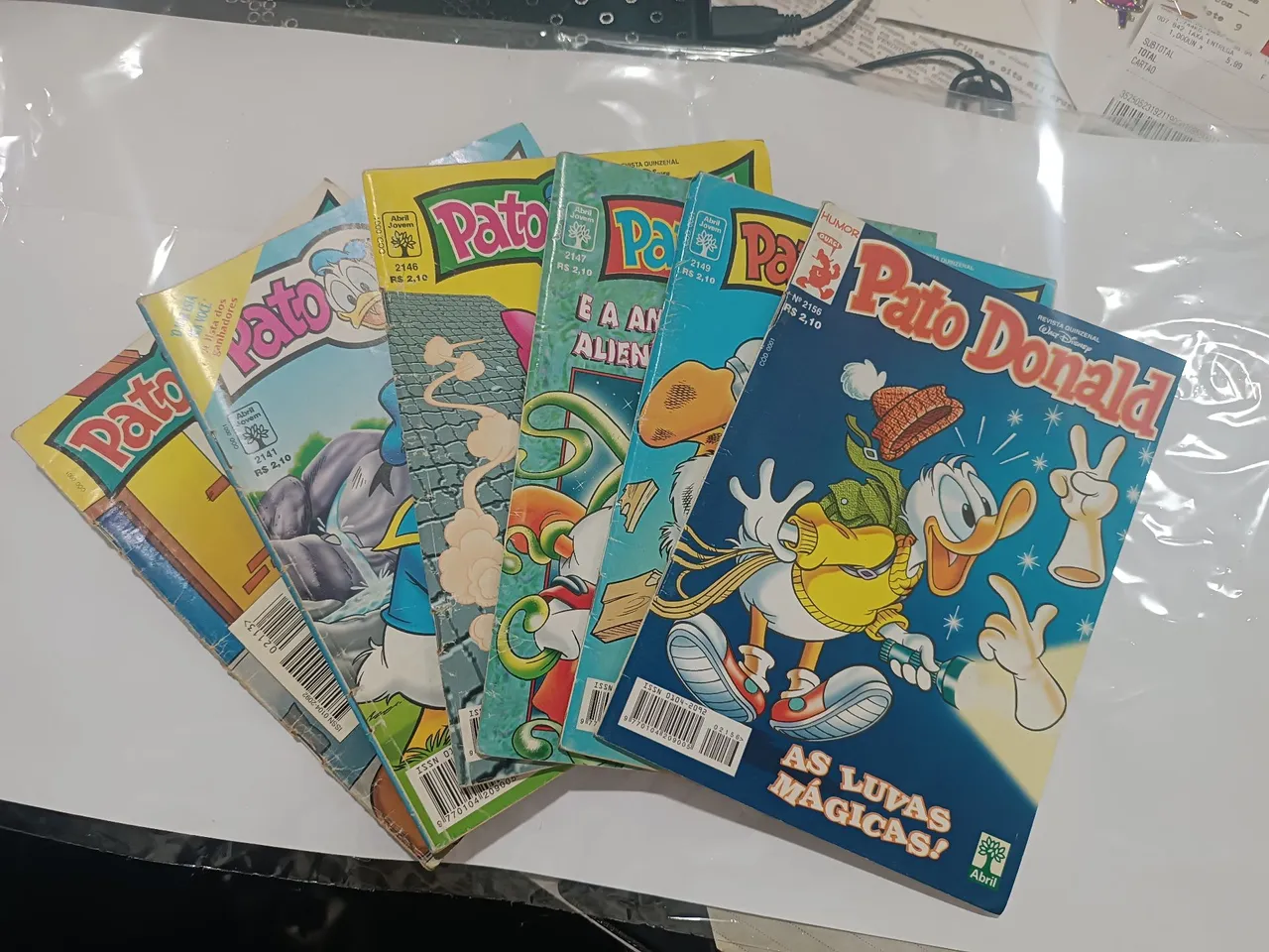 Gibis, pato Donald, Mickey, tio Patinhas, e Almanaque Disney