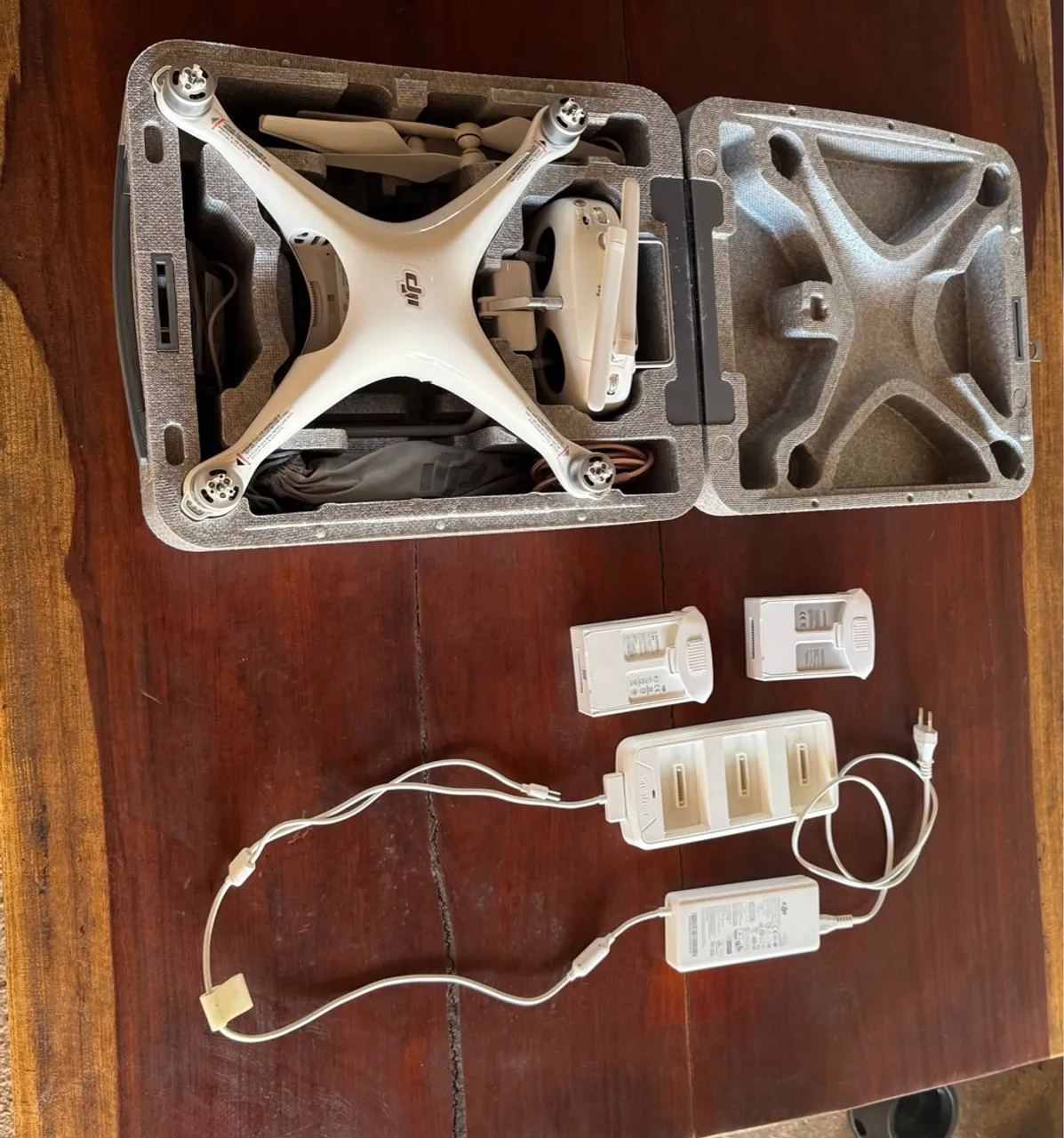 Drone DJI Phantom 4 Pro