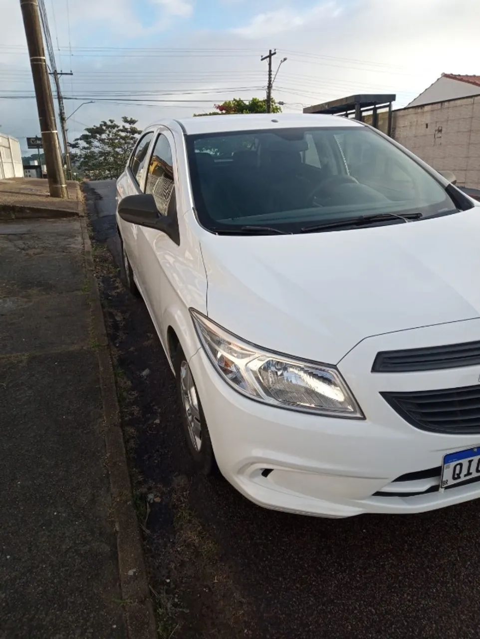 Chevrolet Onix JOY Hatch 1.0 8V Flex Mec. 4P 2017 - Foto 5