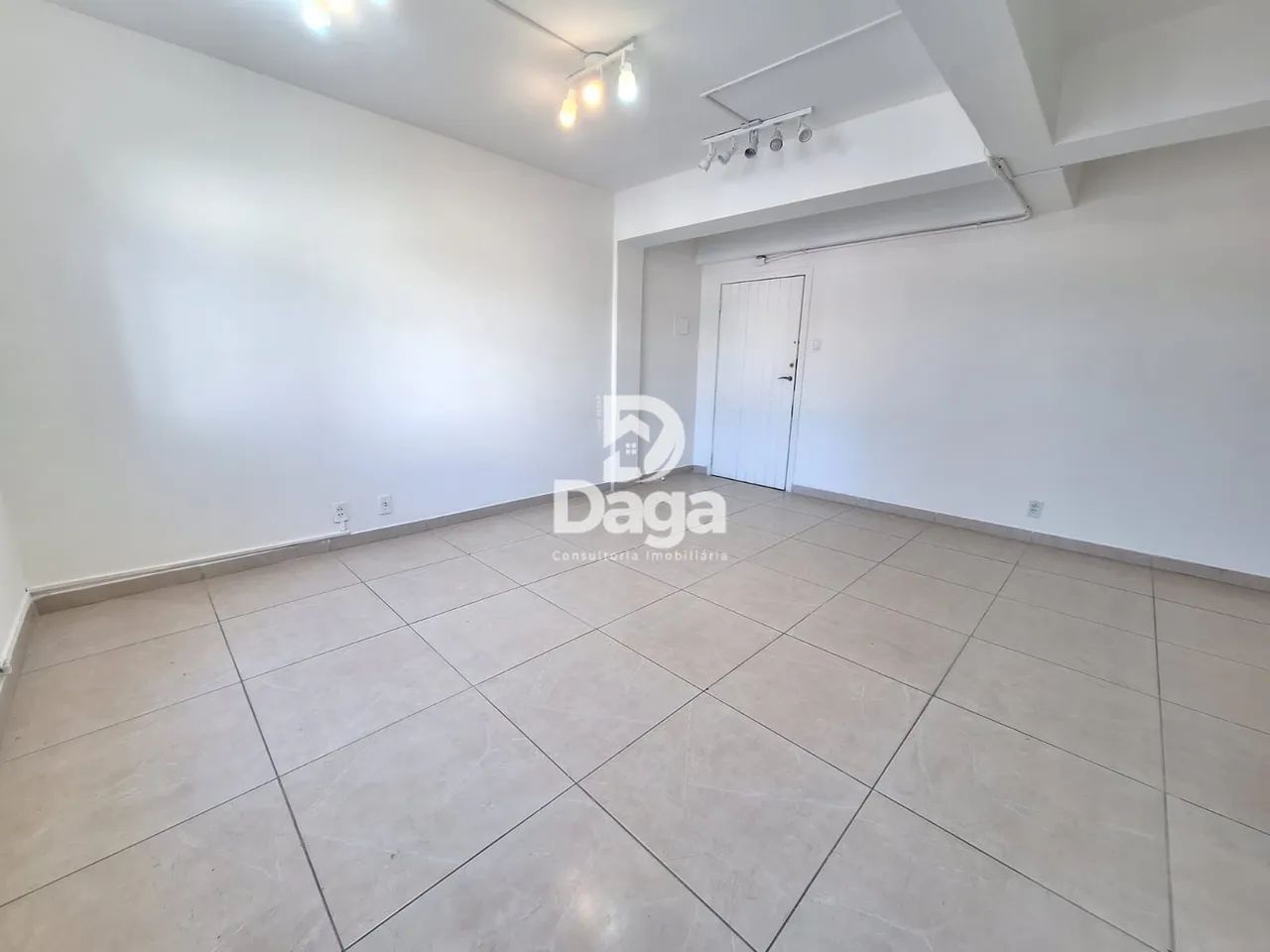 Sala Comercial no Centro de Florianópolis - Foto 2