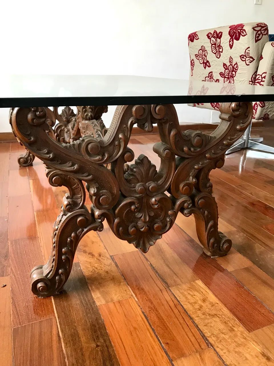 Mesa clássica  de centro em madeira maciça 65566199370242123