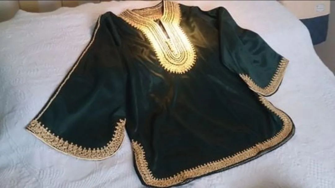 Camisa bordada do marrocos 