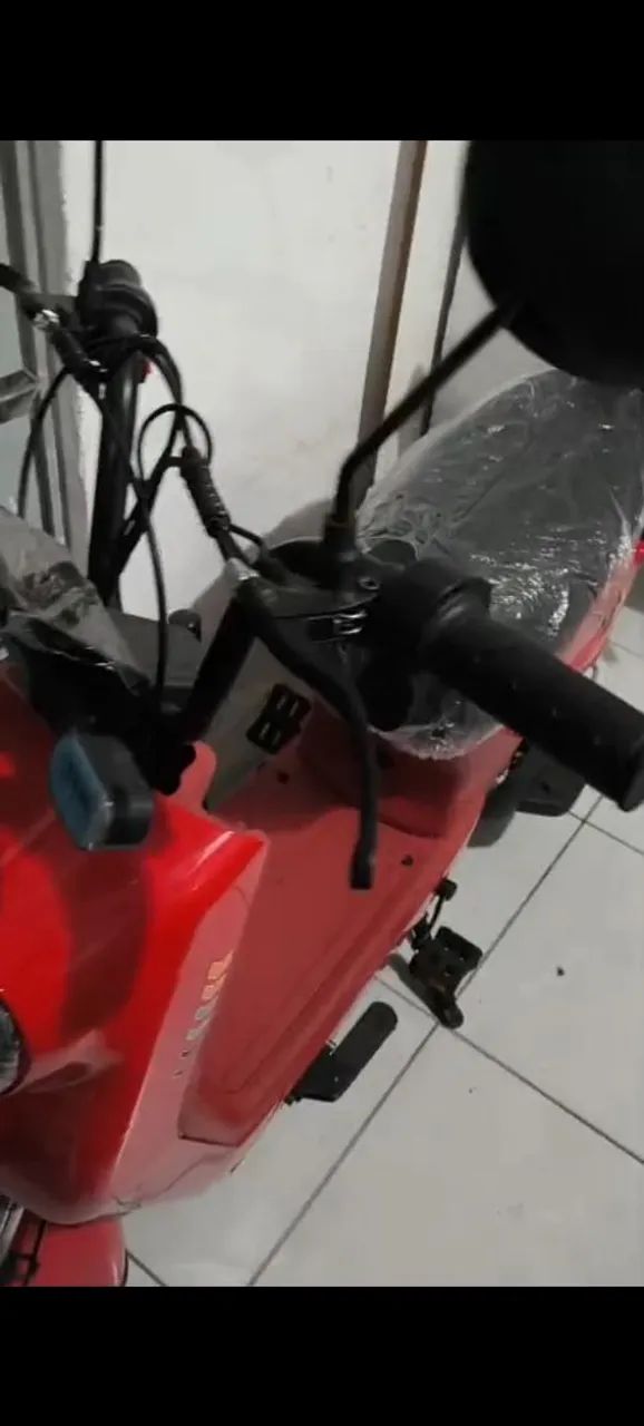 Bicicleta Elétrica Estilo Scooter  - Foto 4