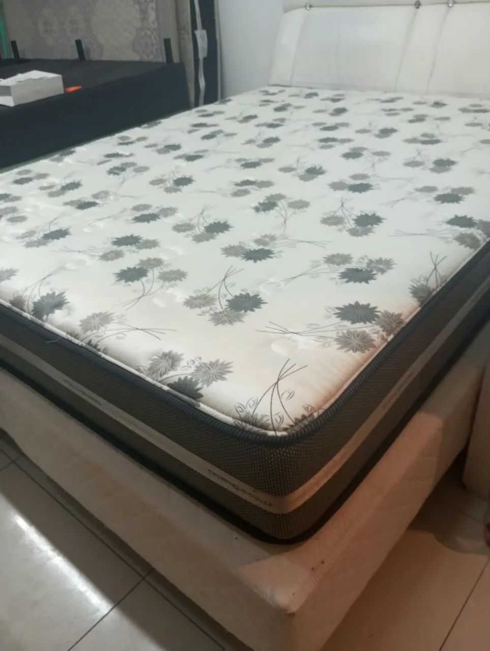 Colchao queem size de casal pilow top duplo ( $$ 700 ) * - Foto 2