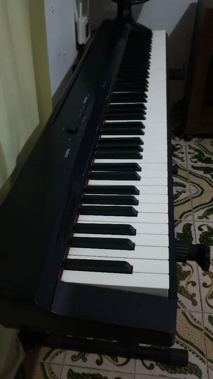 Piano digital Privia Px 160.