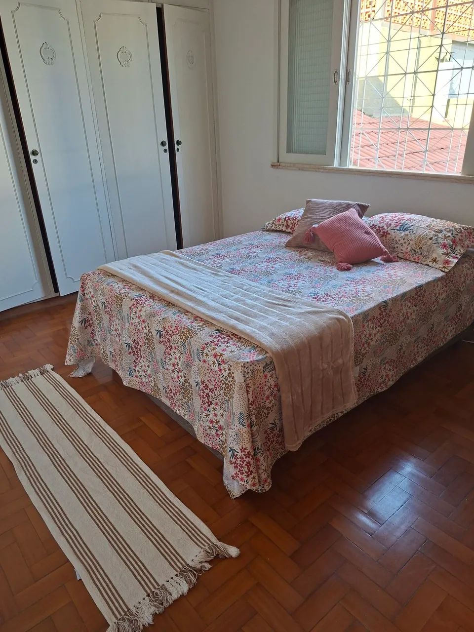 Alugo Quarto/ Suíte Mobiliados
