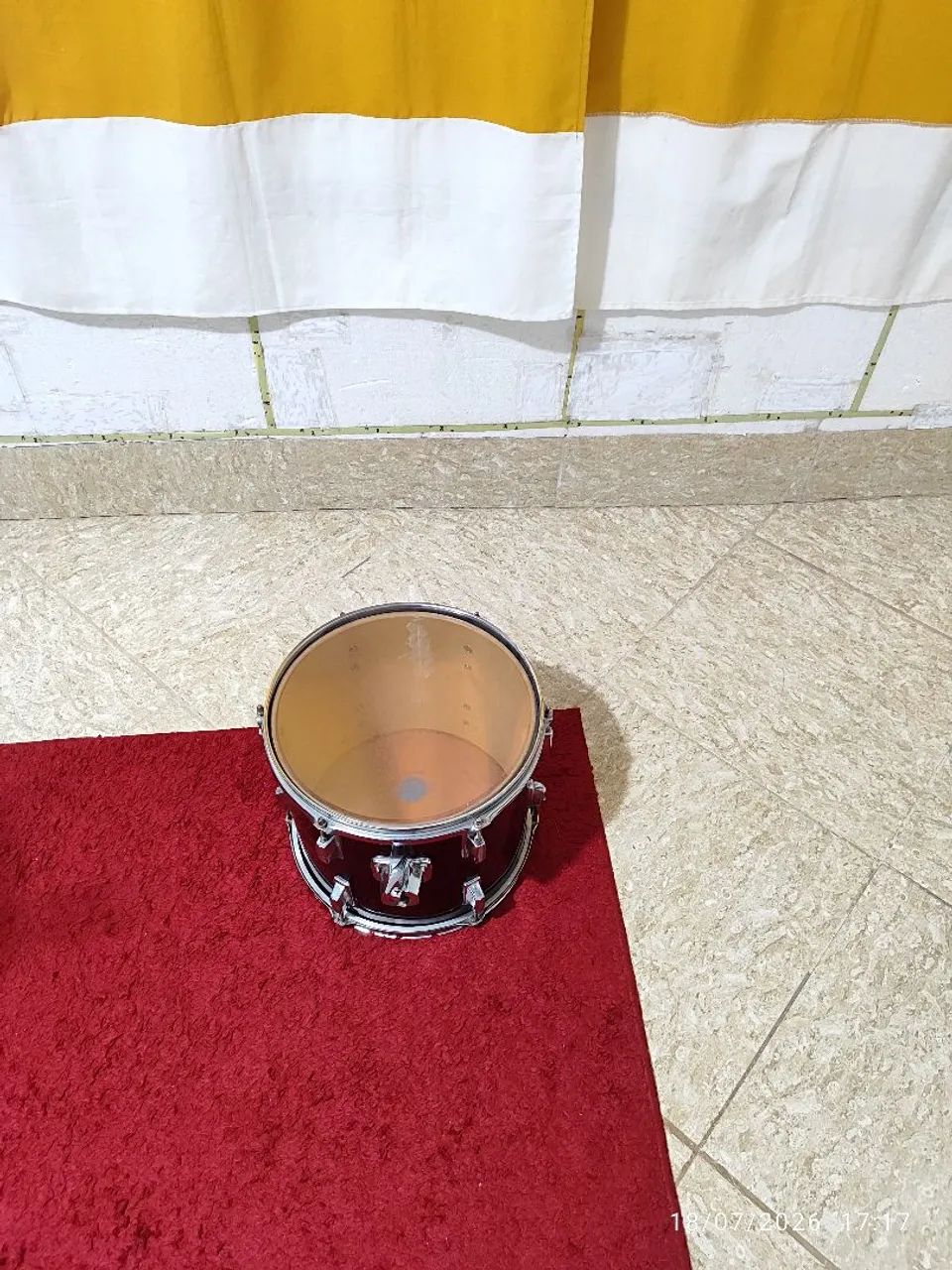Tom de 12 polegadas 6 afinação da parnce. Com um simples detalhes 