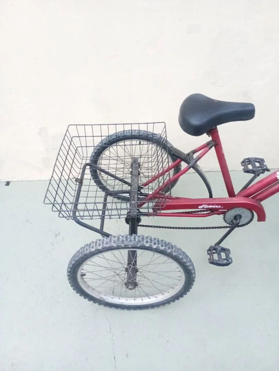 Triciclo em  ótimo estado  - Foto 2