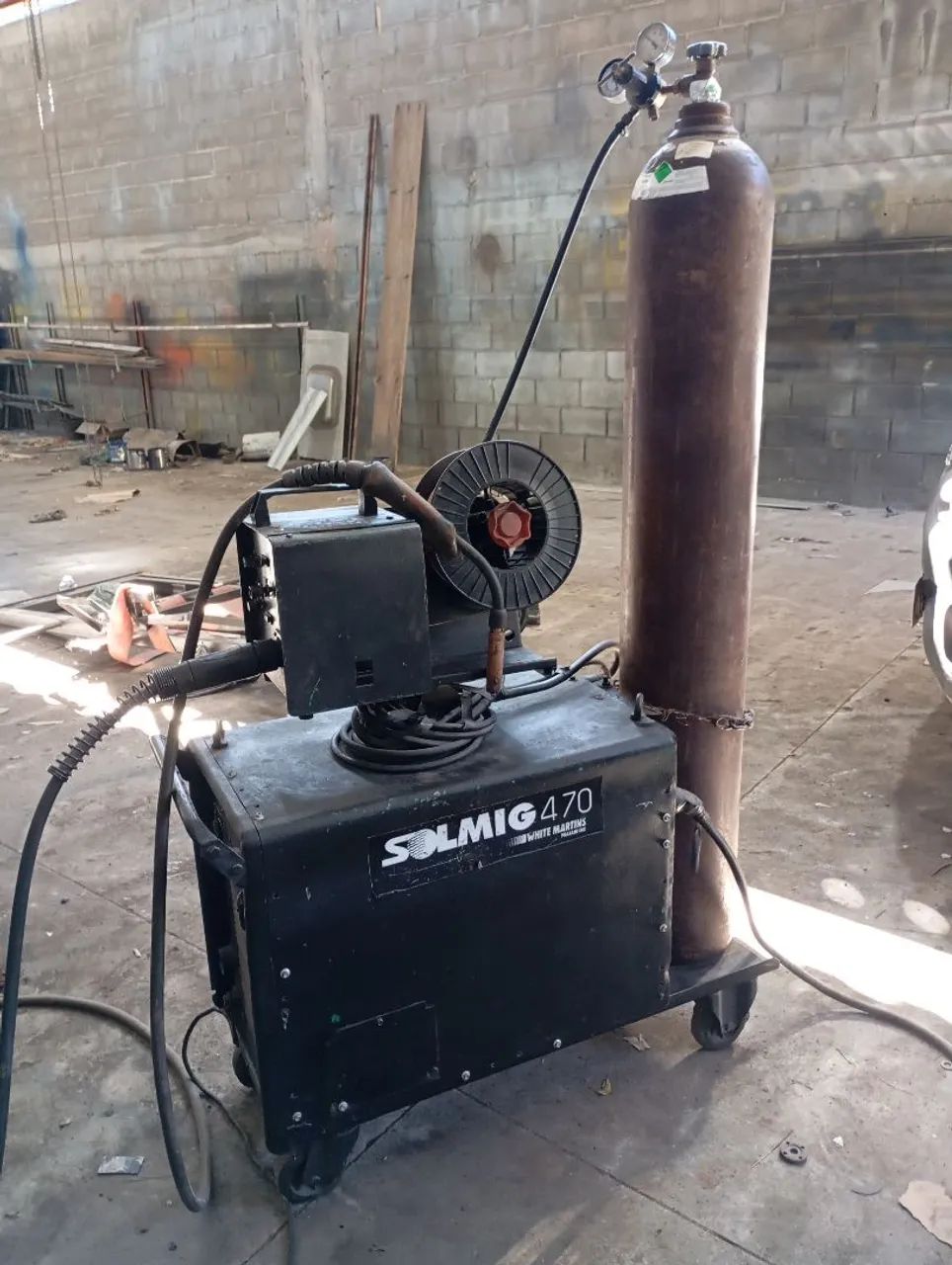 Máquina de solda mig trifásico 470 