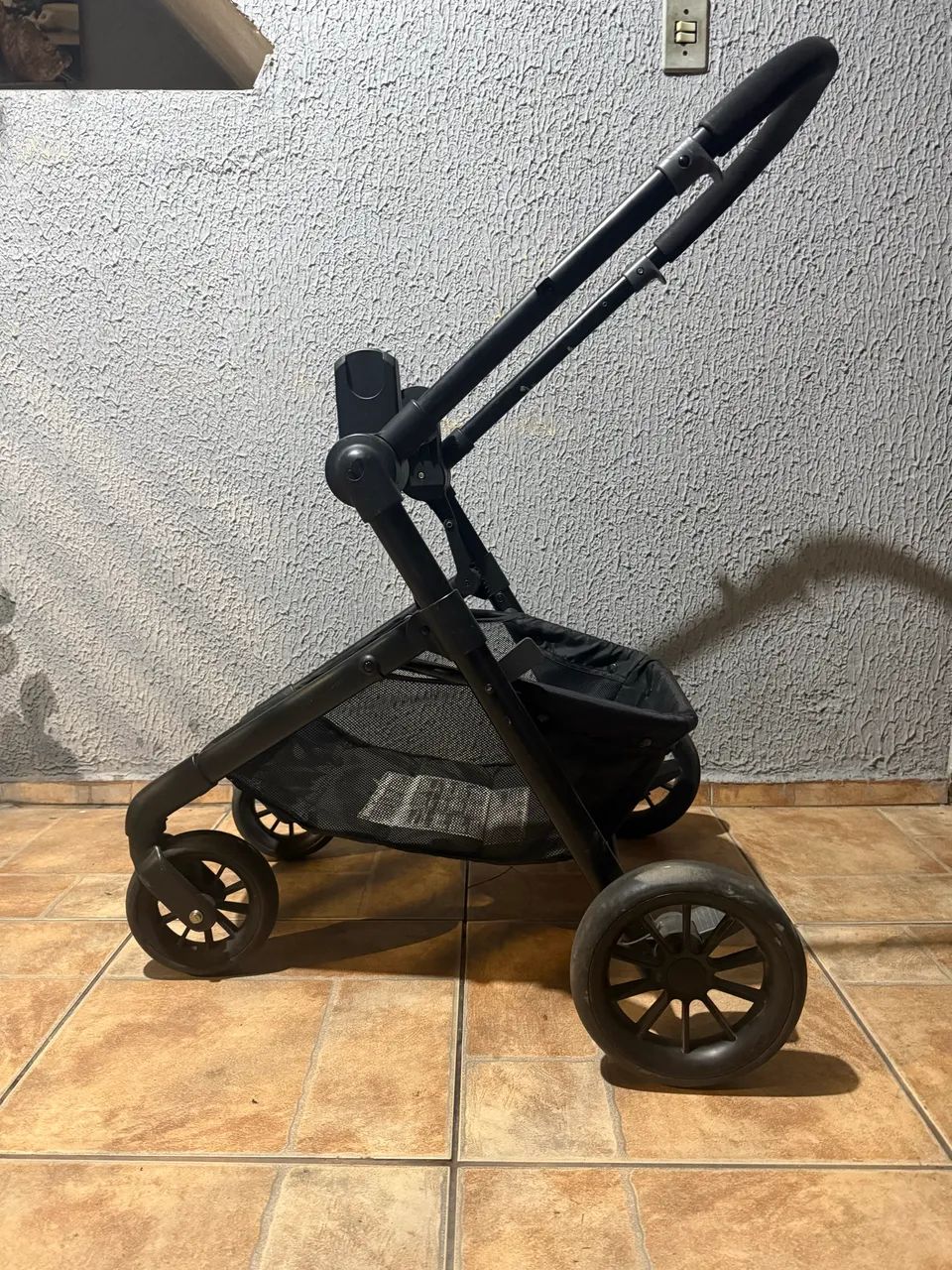 Carrimbo de bebê e bebê conforto com base - Foto 3