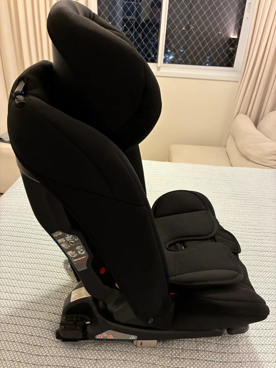 Cadeira infantil para carro com isofix - Foto 4