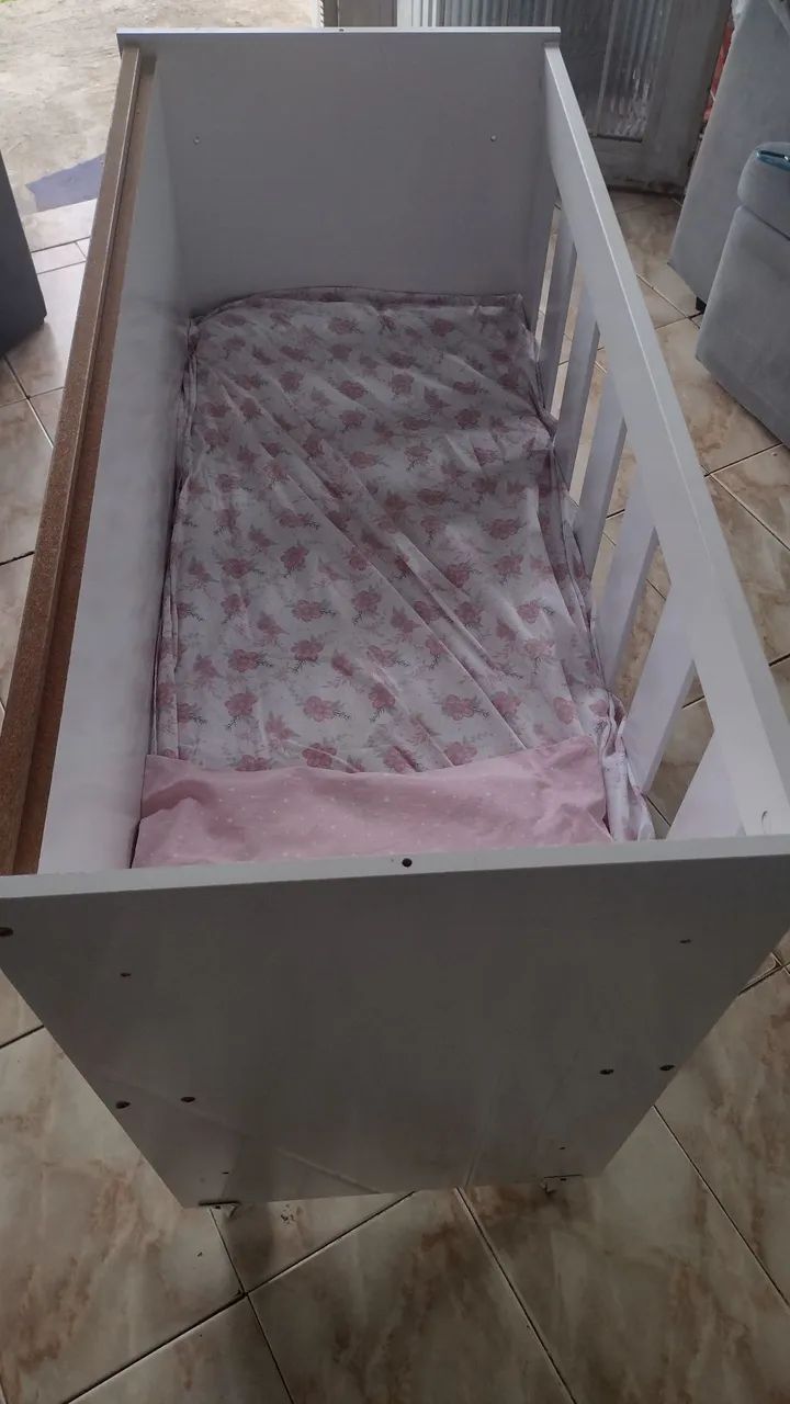 Berço com colchão 65704317679619121