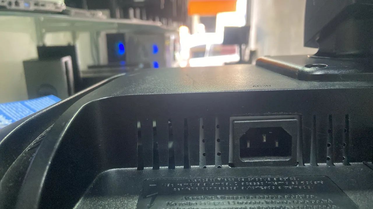 Monitor HP 20 Polegadas/VGA & DVI  - Foto 4