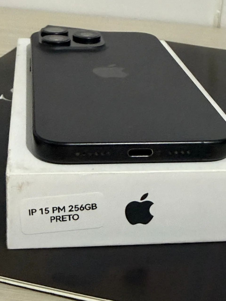 Excelente Iphone 15 Pro Max todo original - Foto 5