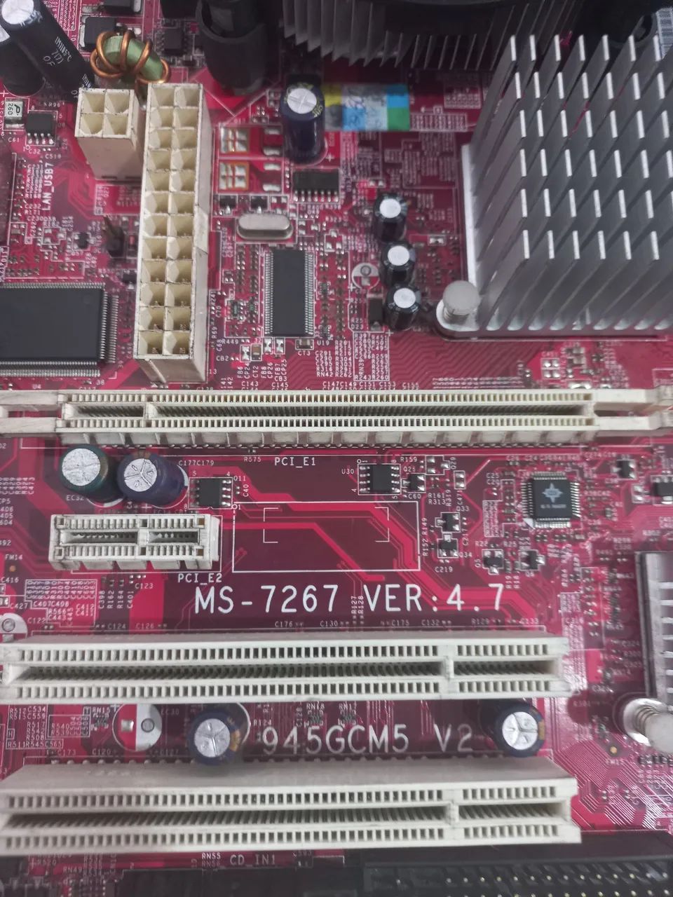 Kit Placa 775 MSI / Processador Dual Core E5700 / 4 GB Memória / Cooler - Foto 2