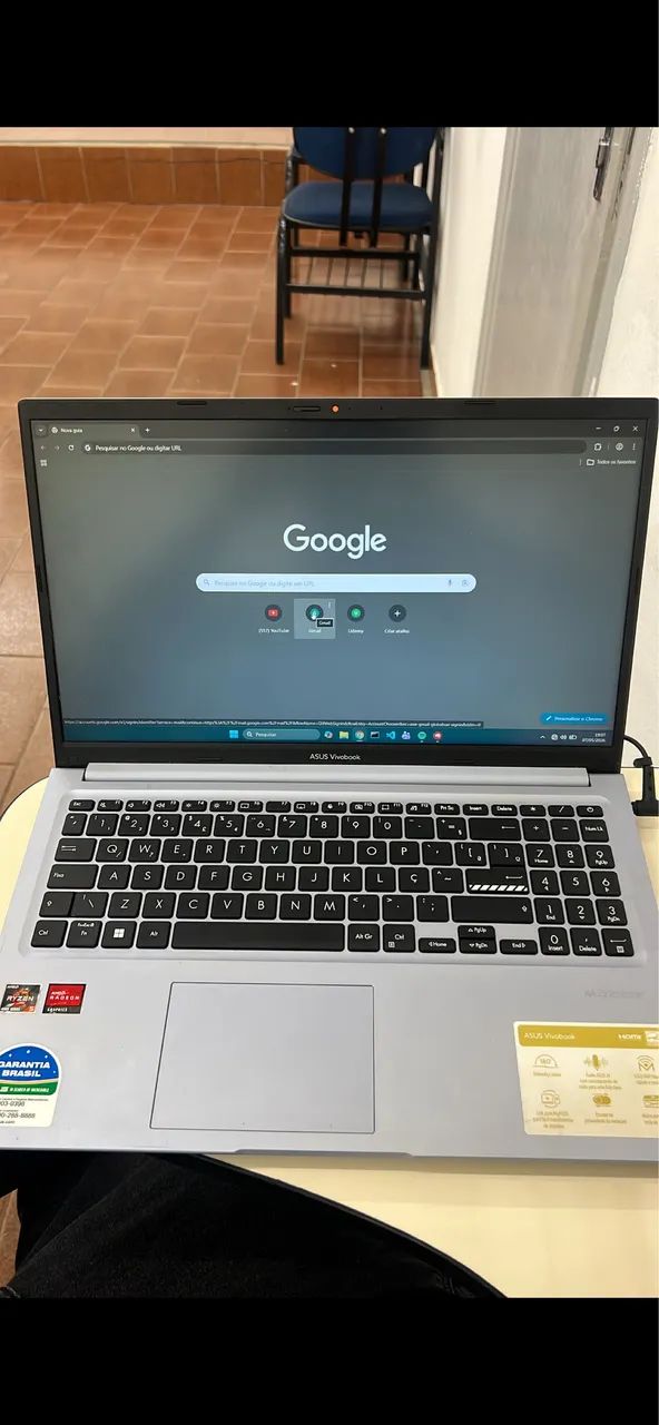 Asus Vivobook Ryzen 5