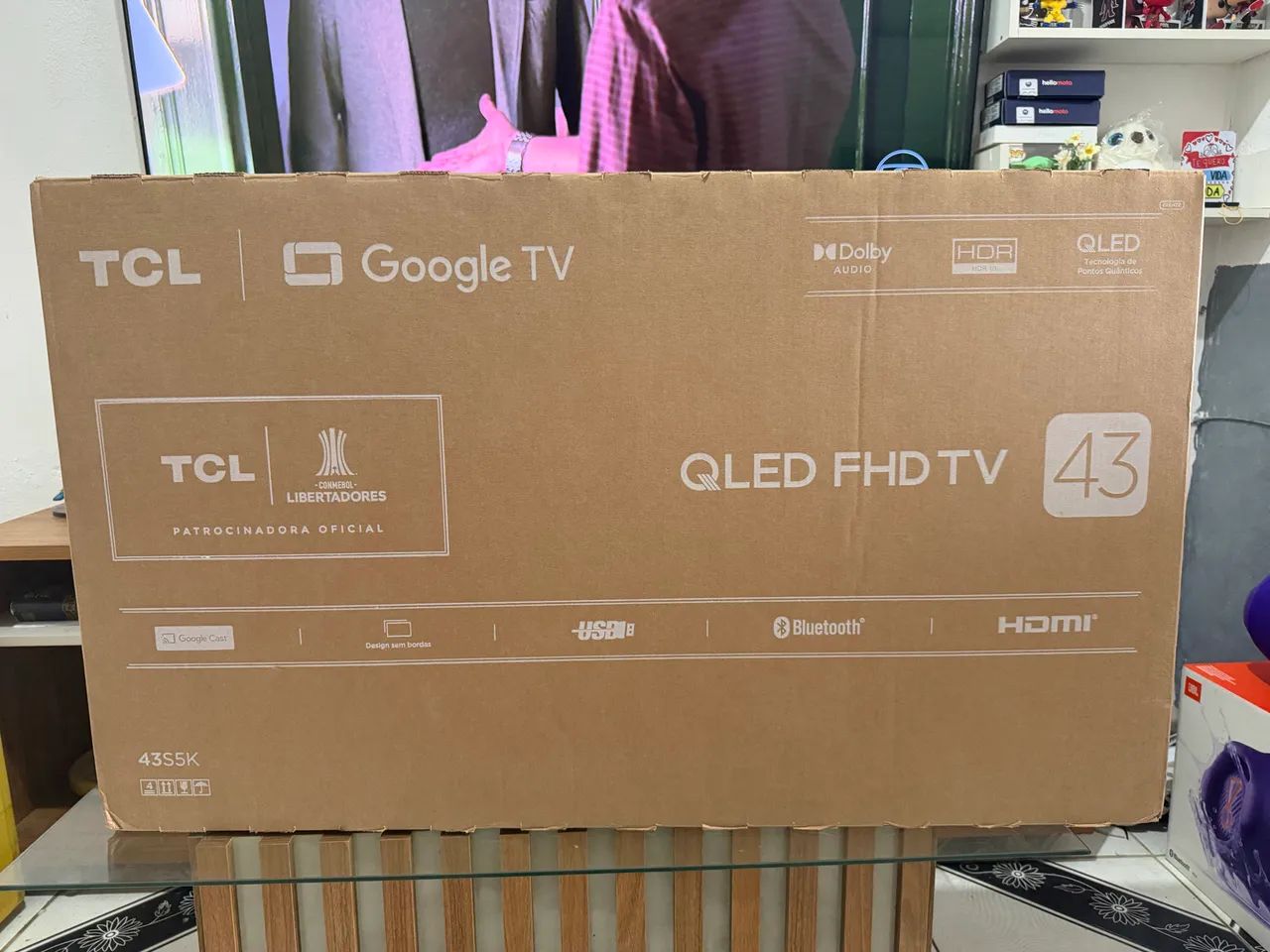 Vendo Smart Tv Qled 43 polegadas TCL nova lacrada 1200