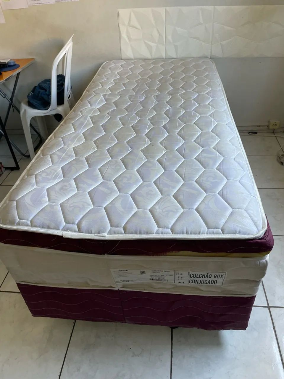 Cama box solteiro com molas 