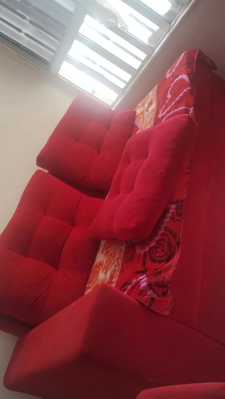 Sofá novo grande vermelho  - Foto 5