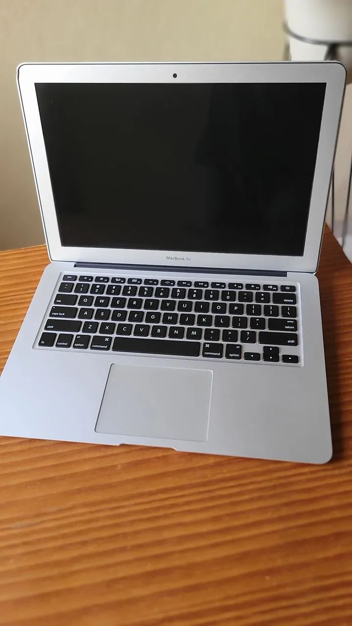 MacBook本体 MacBook Air (13-inch, 2017) Core i7 MacBook Air 13