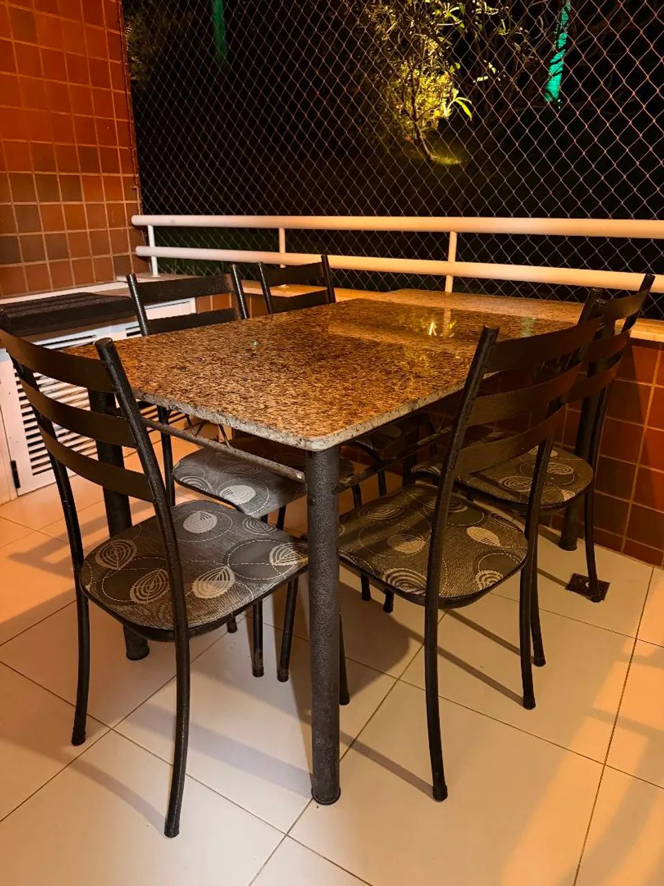 Mesa de granito em otimo estado  - Foto 4