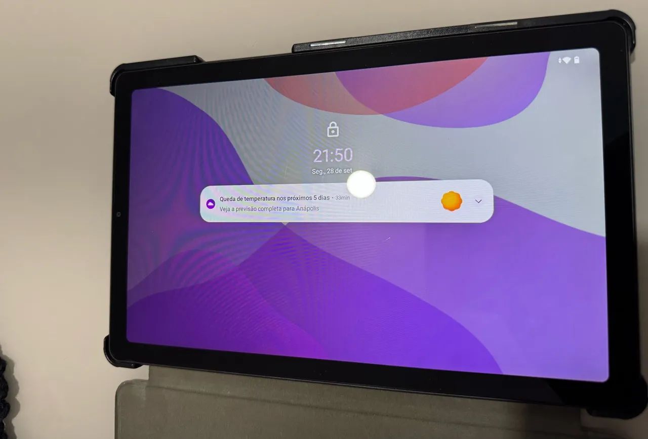 TABLET LENOVO M9 - Foto 2