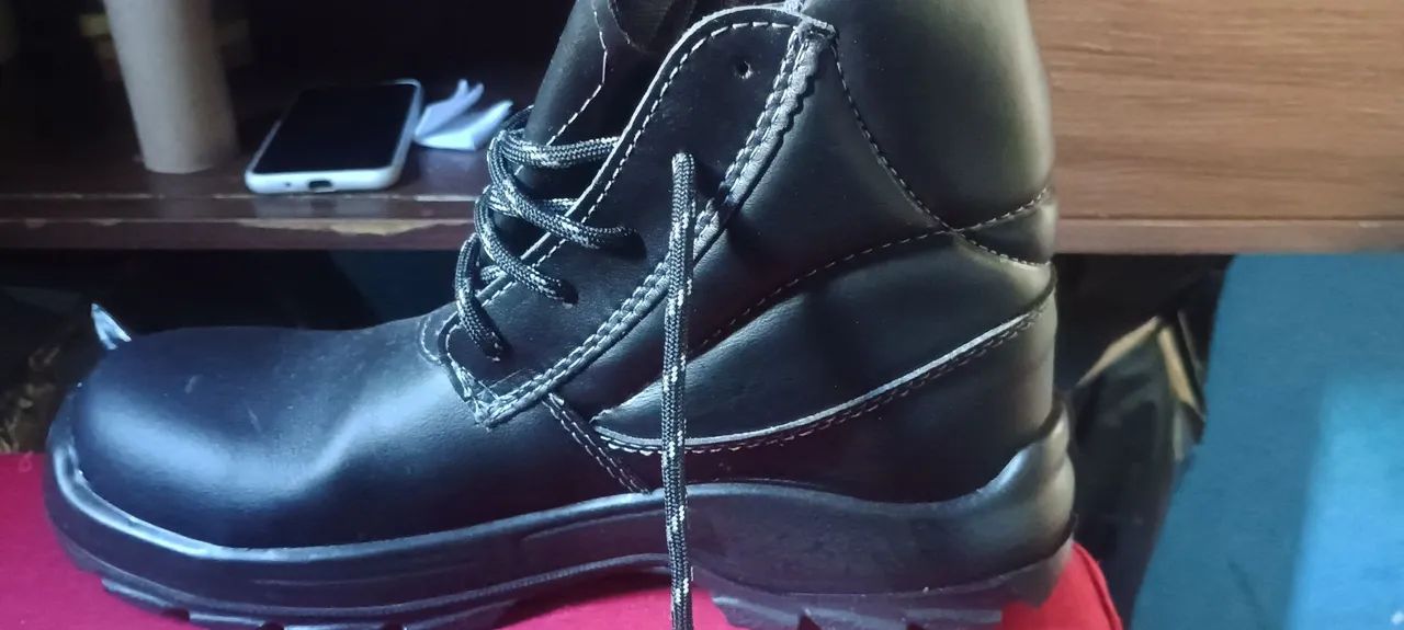 Bota de segurança  - Foto 2