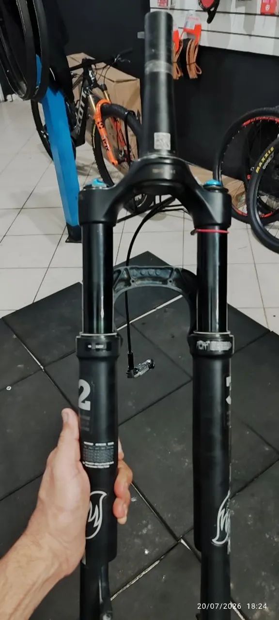 Suspensão Fox STEP CAST 32 BOOST 29  - Foto 3