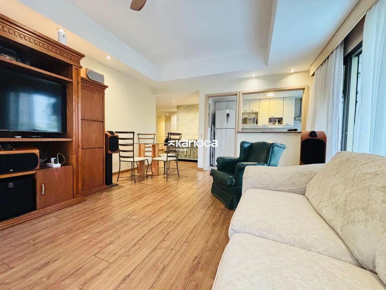 APARTAMENTO À VENDA NA AV LÚCIO COSTA / 2 SUÍTES / ESCRITÓRIO / SOL DA MANHÃ / INFRA COMPL