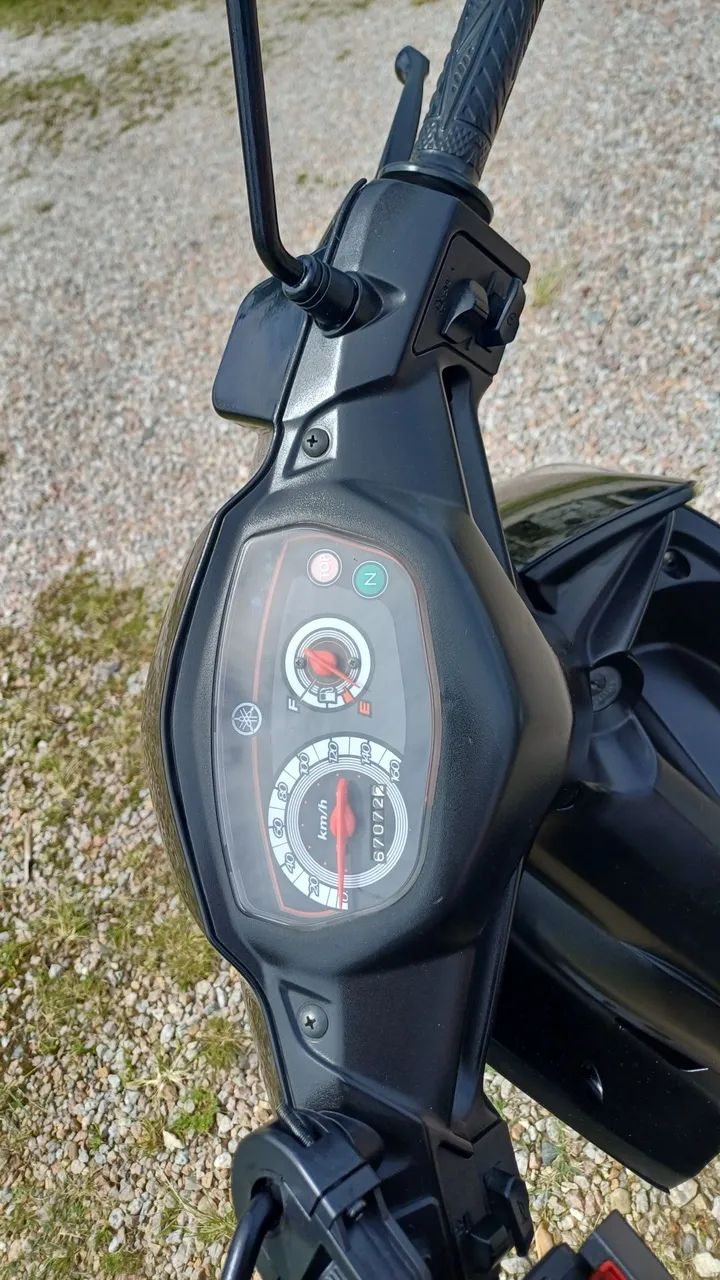 Yamaha Cripton 115 partida e Freio a Disco  - Foto 5
