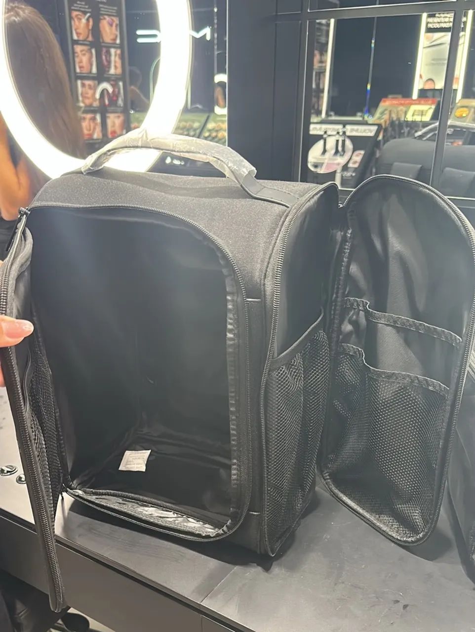 Vendo MALA MAC PRO de MAQUIAGEM - Foto 2