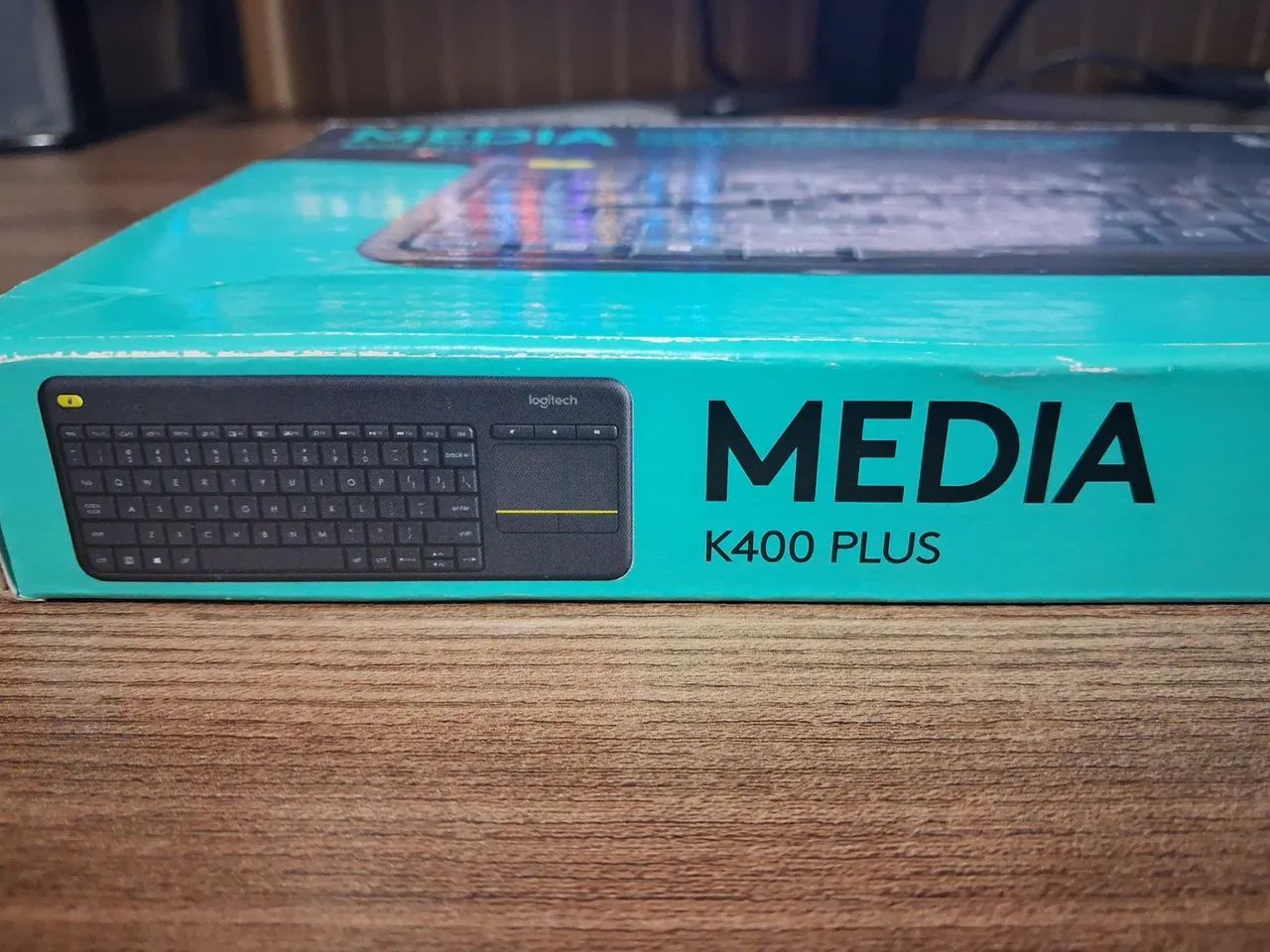 Teclado Logitech k400 plus - Foto 2