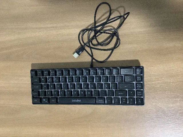 Teclado semi mecanico